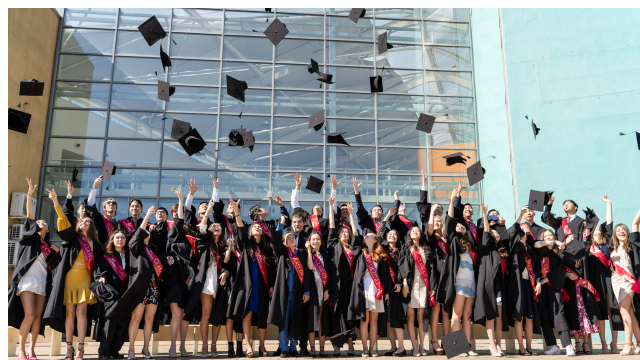 Результаты A-Level и поступление в университет 2022