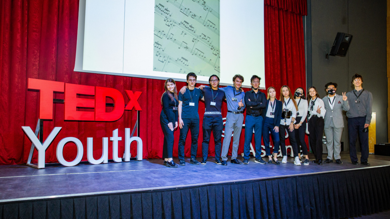 Первая TEDxYouth конференция в Haileybury Astana